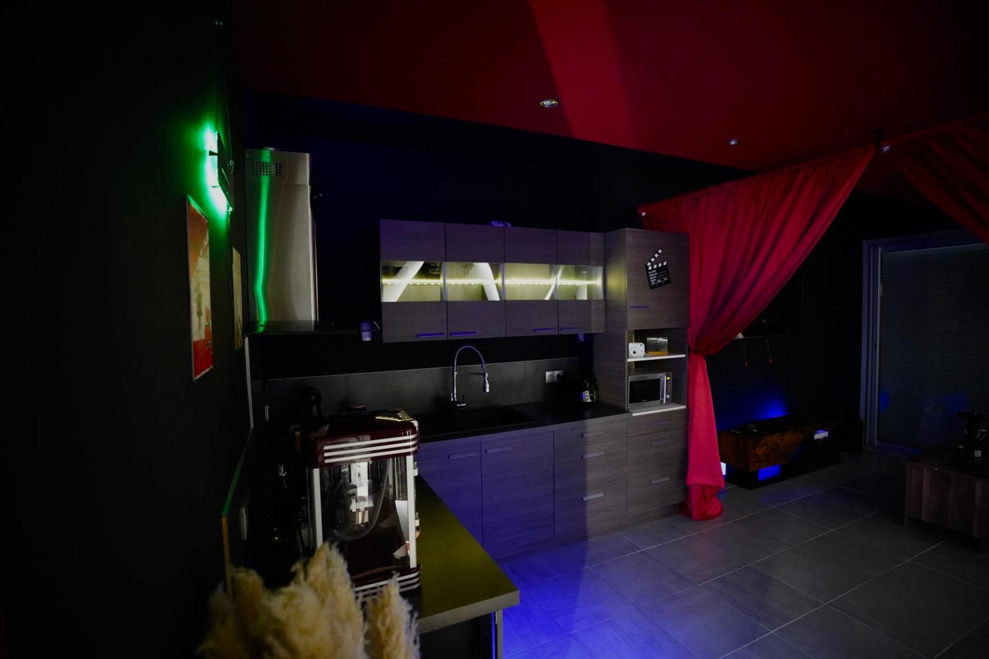 L Unique Cinema Room غرونوبل المظهر الخارجي الصورة