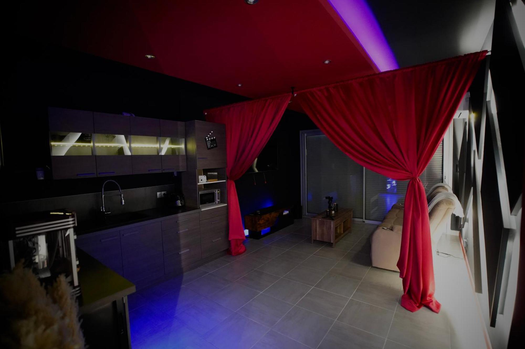 L Unique Cinema Room غرونوبل المظهر الخارجي الصورة